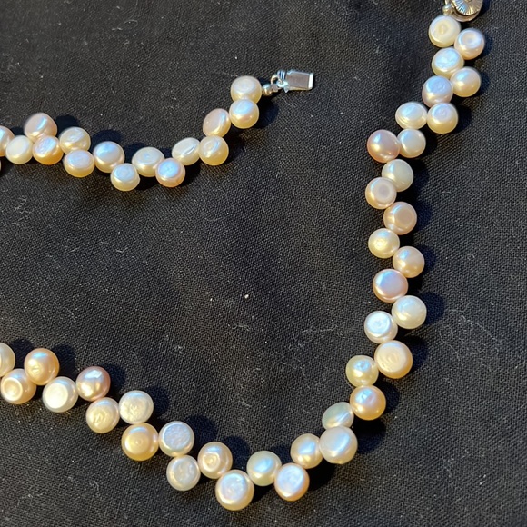 Real Pearl 2 Color Necklace - Picture 16 of 17